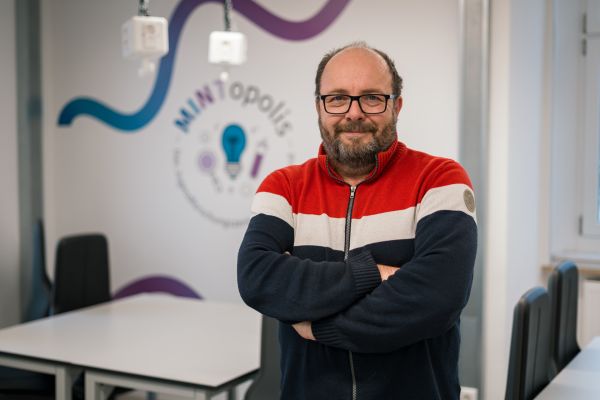 Porträtfoto von Matthias Schweinberger